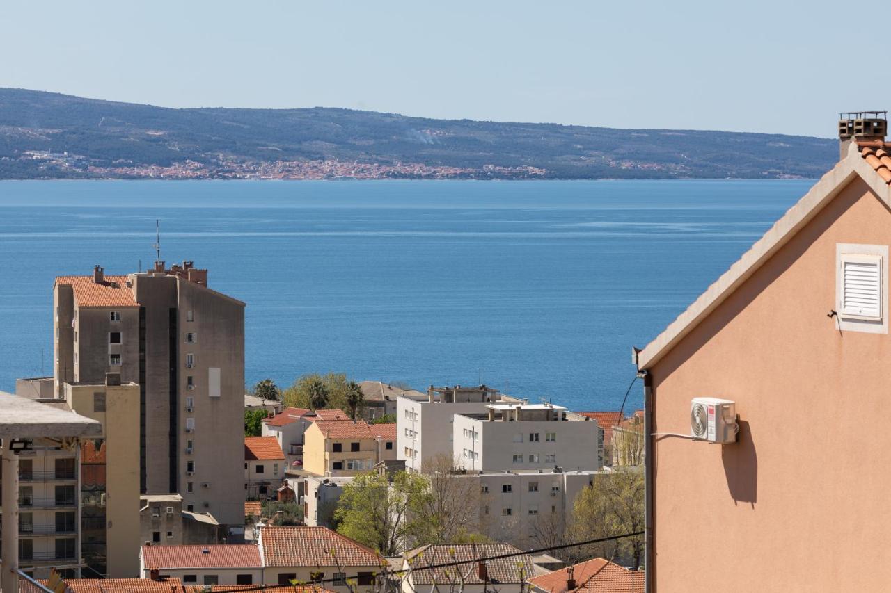 Apartments With A Parking Space Dugi Rat, Omis - 19516 Esterno foto