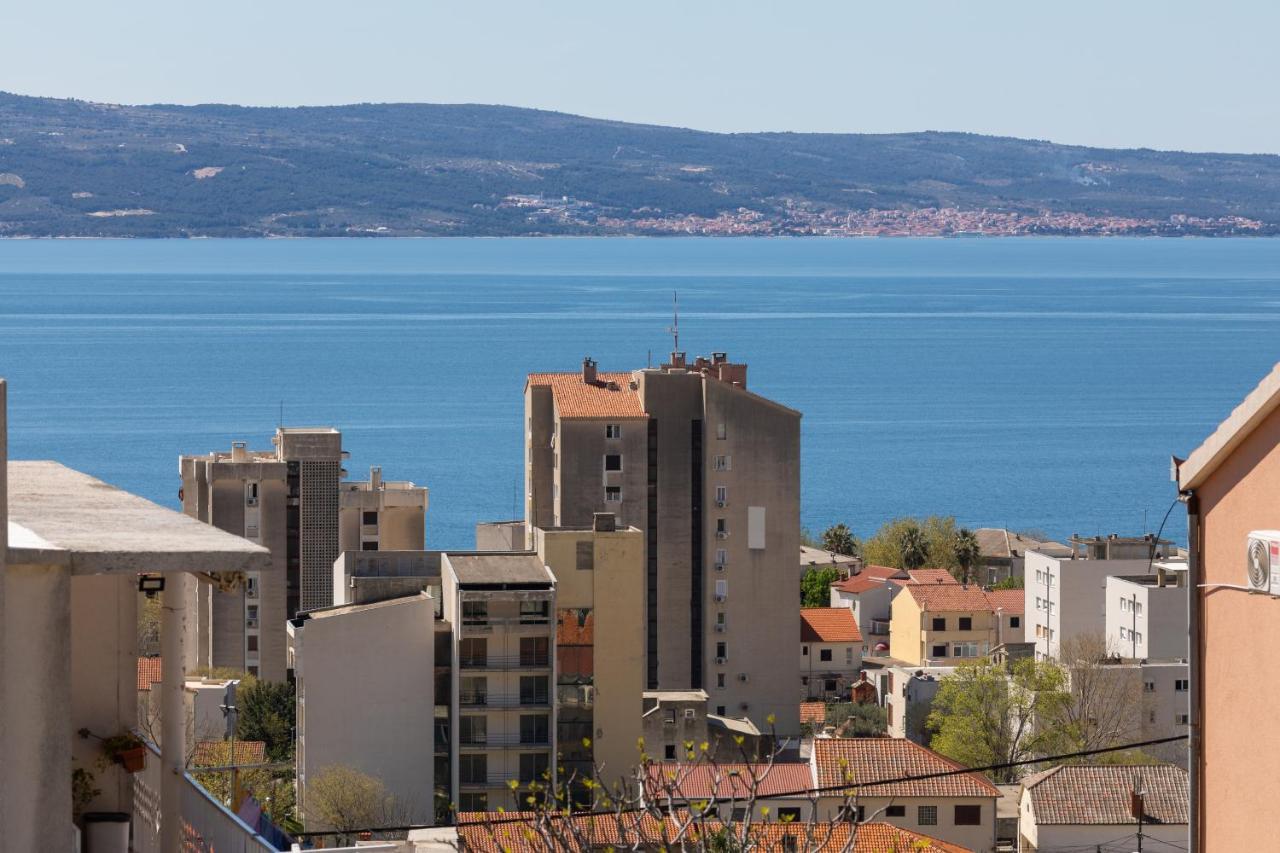 Apartments With A Parking Space Dugi Rat, Omis - 19516 Esterno foto