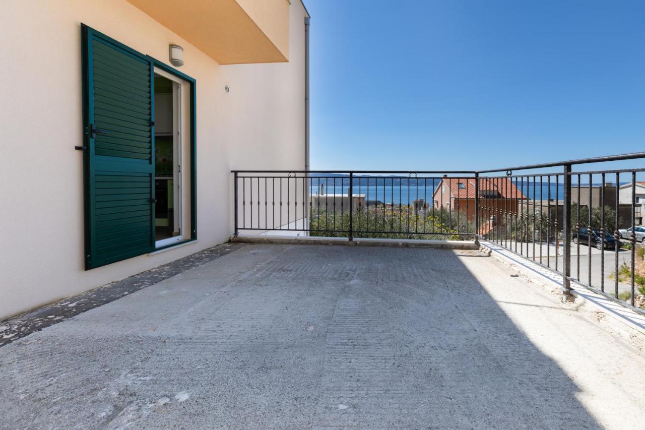 Apartments With A Parking Space Dugi Rat, Omis - 19516 Esterno foto